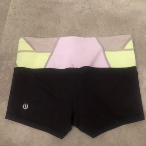 Lululemon short size 2